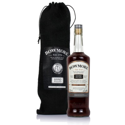 Bowmore 2001 Handfill Cask #1520 33rd Release 56.7%